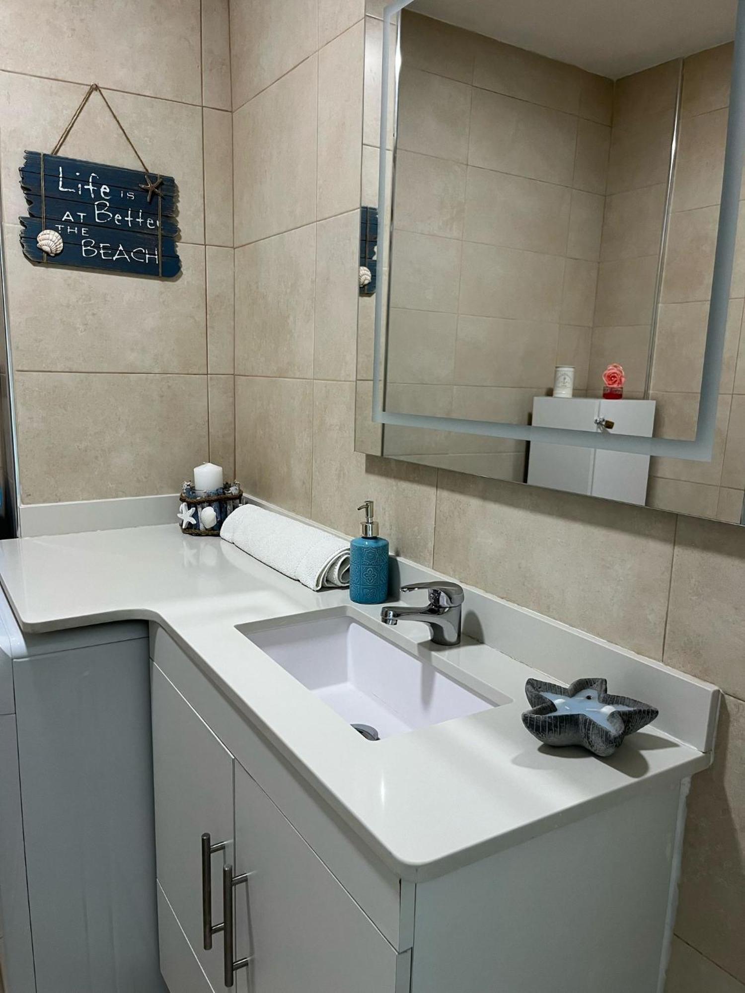 El Piset Apartment ลาปีเนดา ภายนอก รูปภาพ